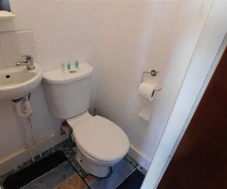 هارو Spencer Inn Apartments المظهر الخارجي الصورة