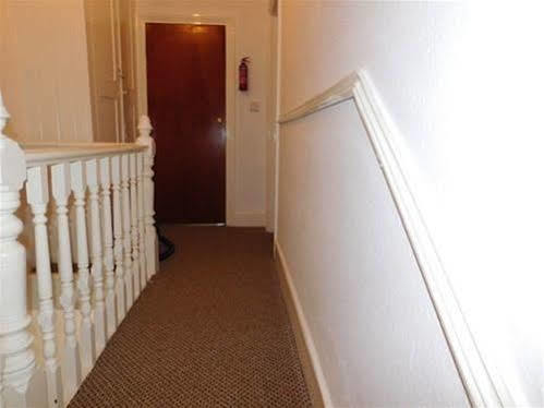 هارو Spencer Inn Apartments المظهر الخارجي الصورة